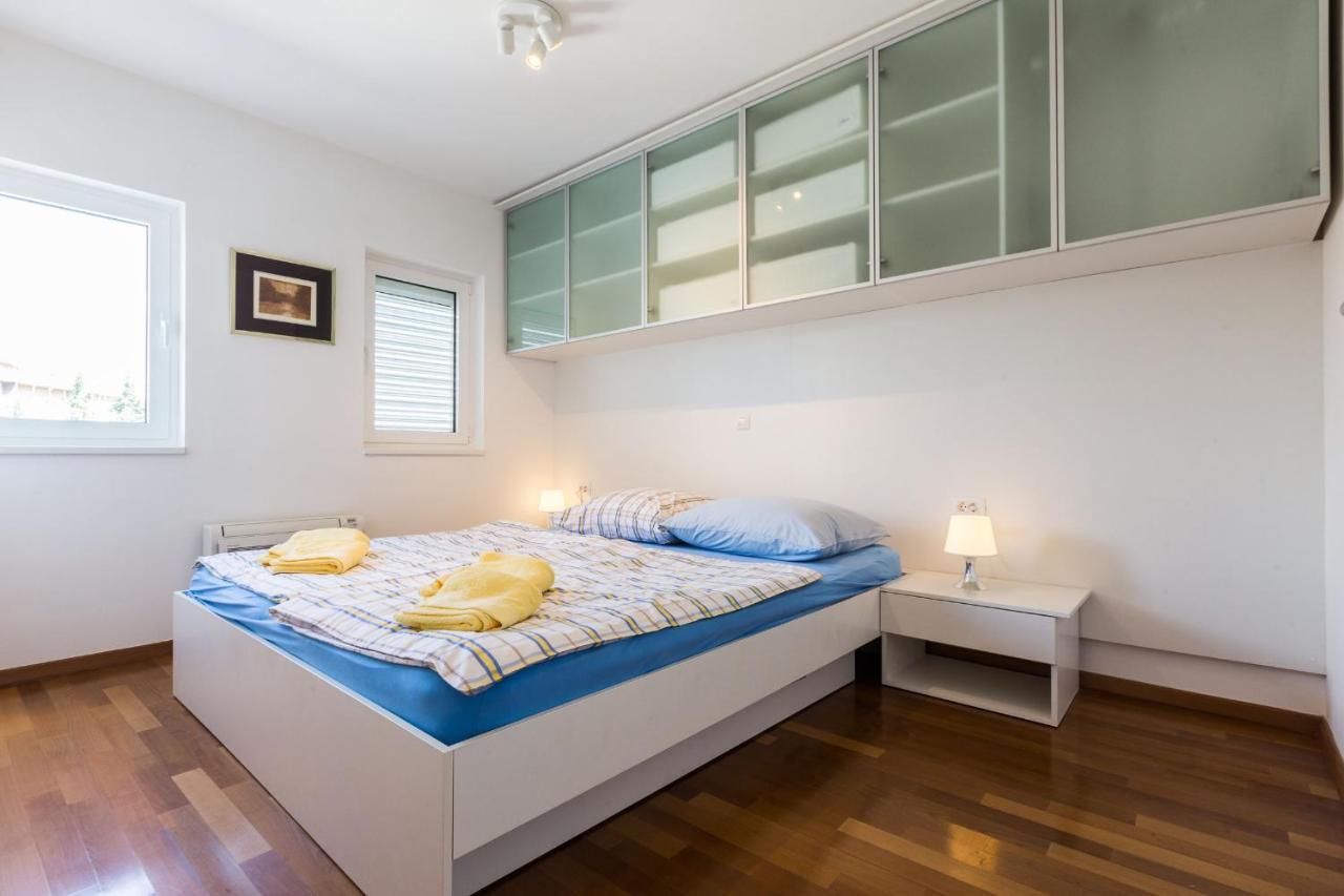 זאדאר Hoplite 2Br Apartment With Free Parking מראה חיצוני תמונה